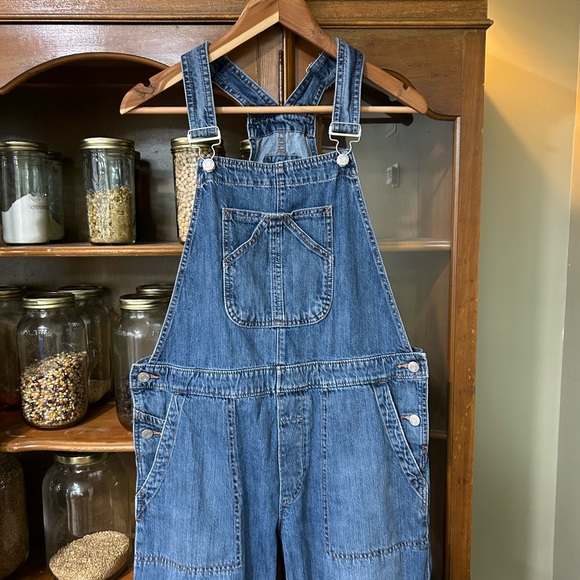 GAP Straight Leg 100% Cotton Women’s Overalls - Picture 2 of 6